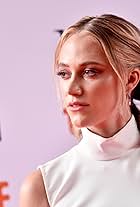 Maika Monroe at an event for Móc Câu (2018)