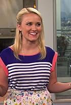 Emily Osment in Tuổi Trẻ Và Khao Khát (2014)