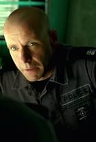 Hugh Dillon in Flashpoint (2008)