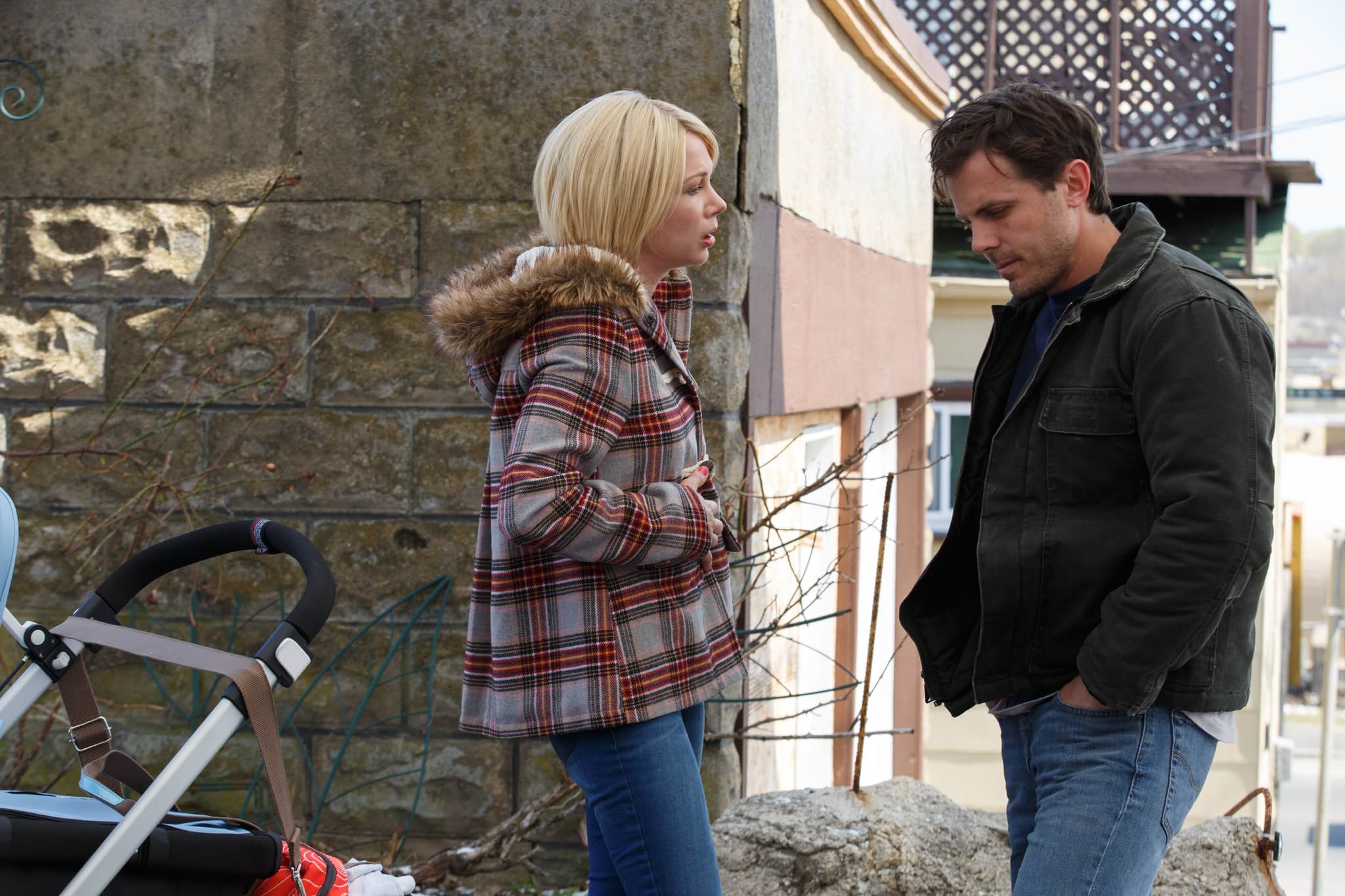 Casey Affleck and Michelle Williams in Manchester by the Sea (2016)