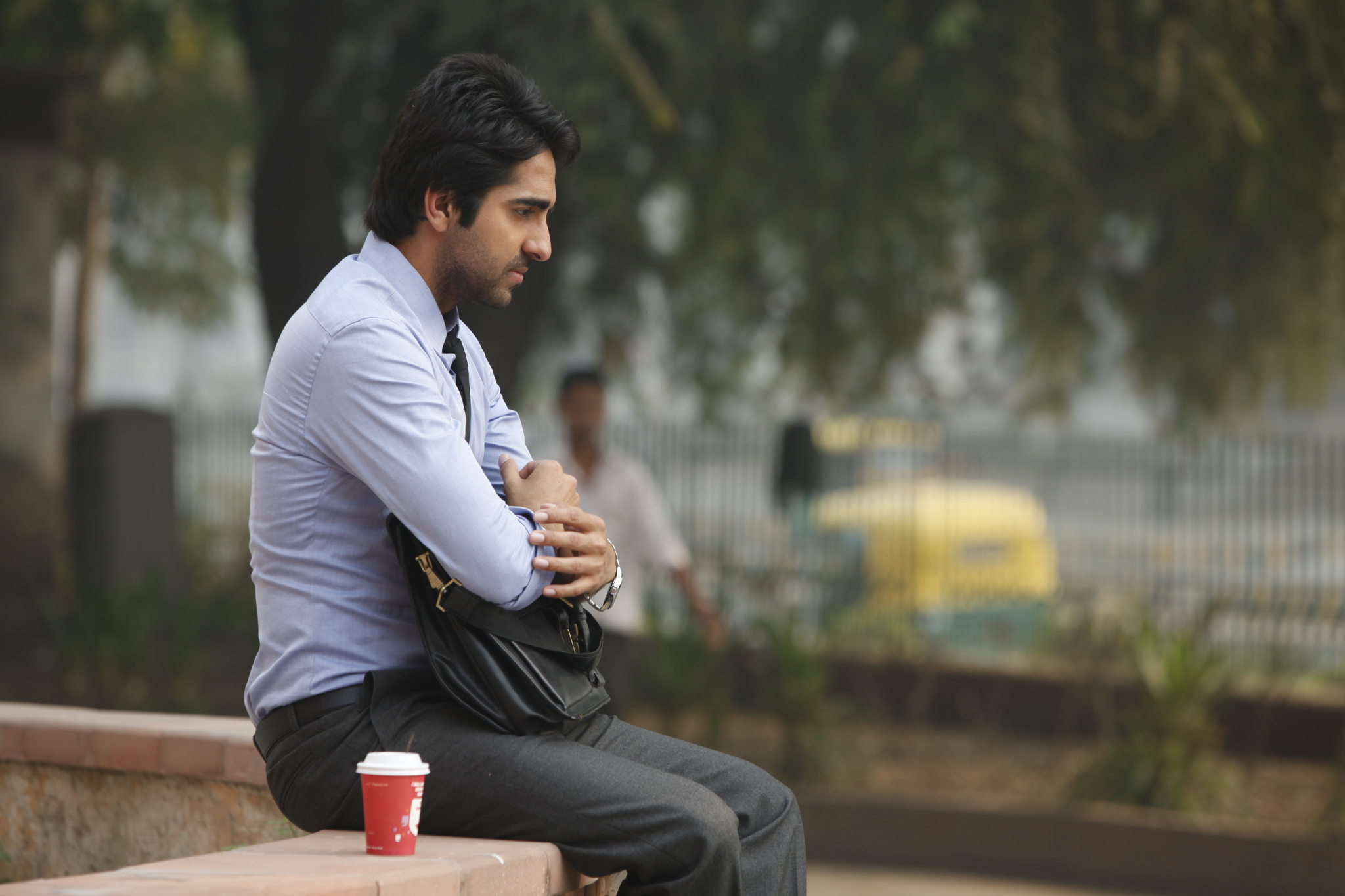 Ayushmann Khurrana in Bước Qua Lời Nguyền (2012)