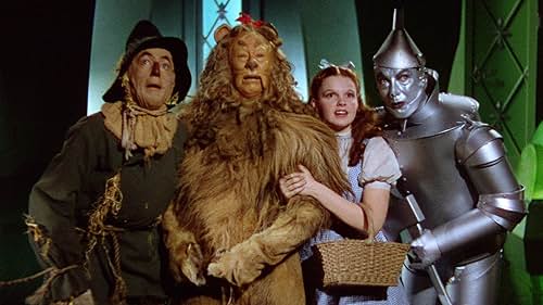 Judy Garland, Ray Bolger, Jack Haley, and Bert Lahr in Phù Thủy Xứ Oz (1939)