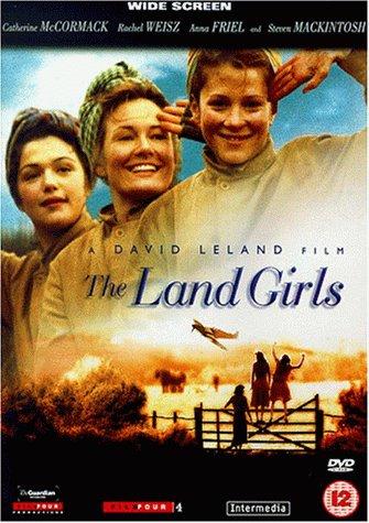 Catherine McCormack, Rachel Weisz, and Anna Friel in The Land Girls (1998)