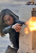 Maggie Q in Sát Thủ Nikita (2010)