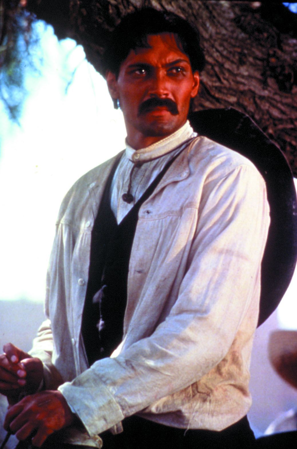 Jimmy Smits in Old Gringo (1989)