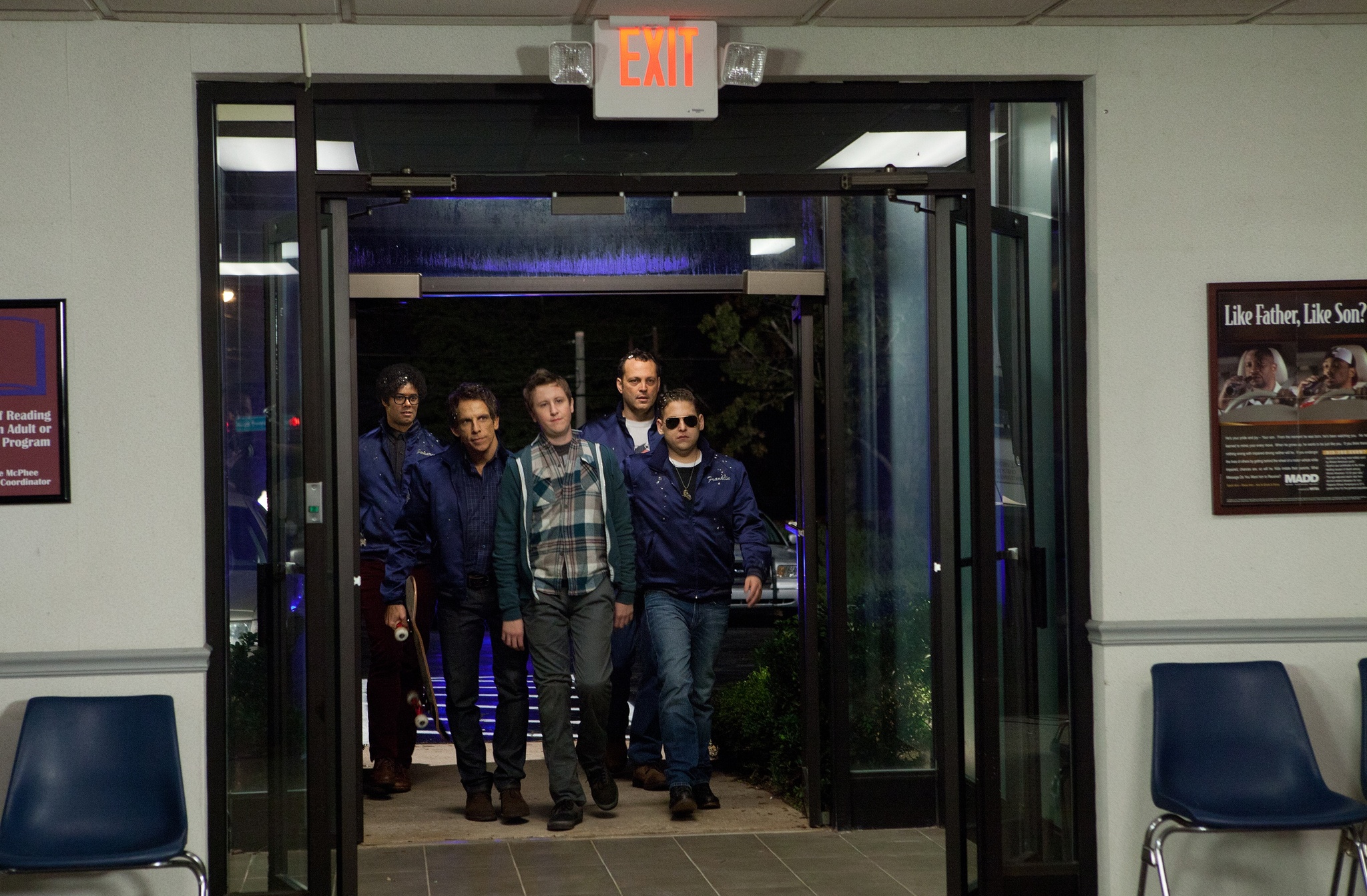 Vince Vaughn, Ben Stiller, Richard Ayoade, Jonah Hill, and Johnny Pemberton in Đội Dân Phòng Tinh Nhuệ (2012)