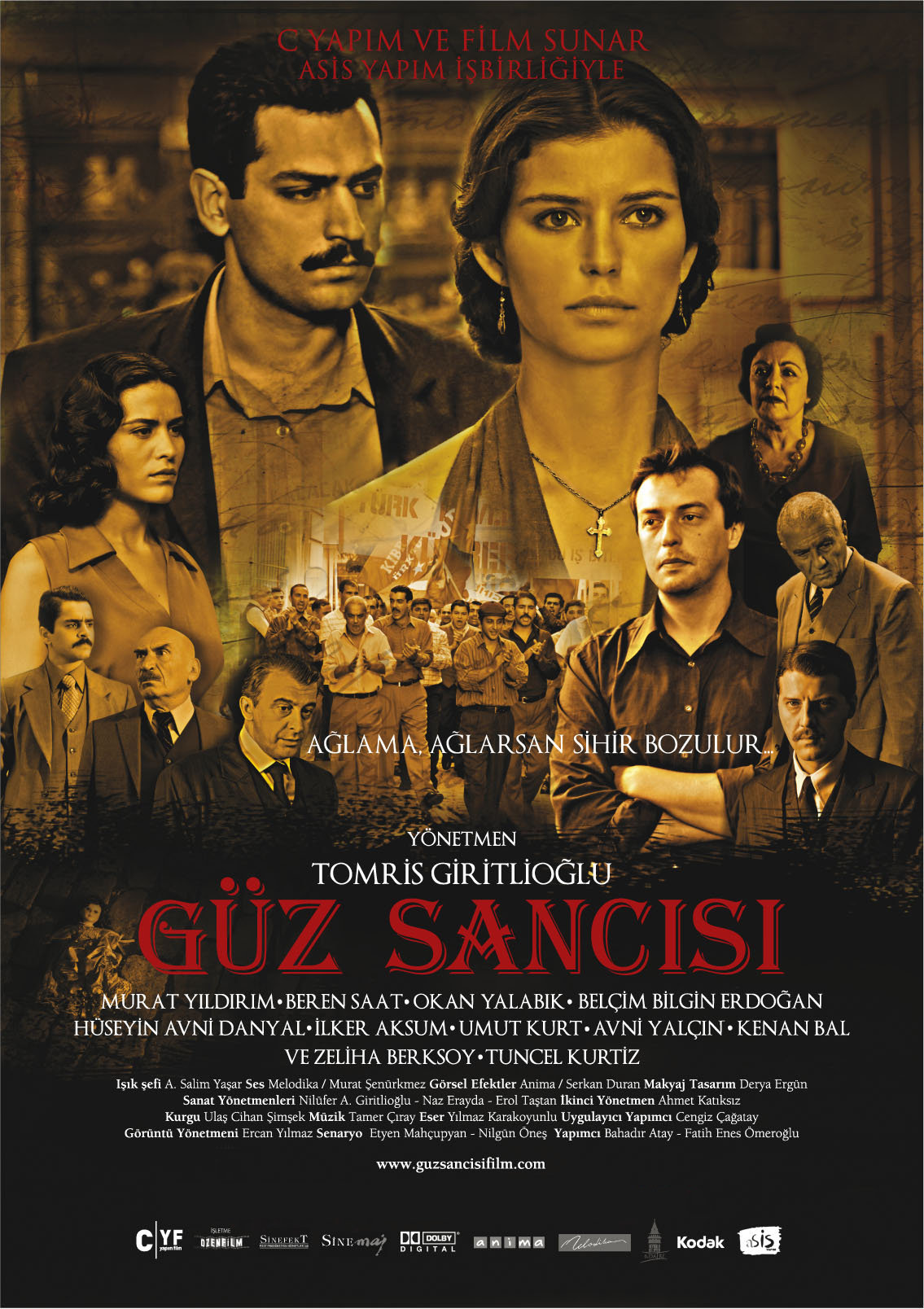 Tuncel Kurtiz, Avni Yalçin, Okan Yalabik, Kenan Bal, Ilker Aksum, Hüseyin Avni Danyal, Murat Yildirim, Beren Saat, Belçim Bilgin, and Umut Kurt in Güz Sancisi (2009)