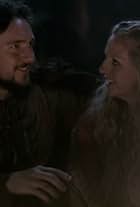 Maude Hirst and George Blagden in Huyền Thoại Viking (2013)