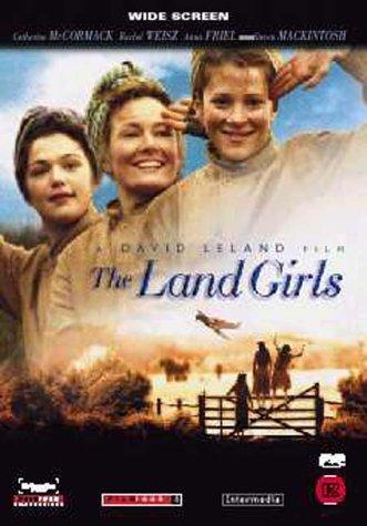 Catherine McCormack, Rachel Weisz, and Anna Friel in The Land Girls (1998)