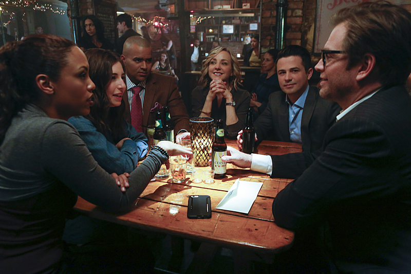 Freddy Rodríguez, Michael Weatherly, Geneva Carr, Annabelle Attanasio, Jaime Lee Kirchner, and Chris Jackson in Bull (2016)