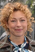 Alex Kingston at an event for Quái Vật Ác Chiến Người Ngoài Hành Tinh (2009)