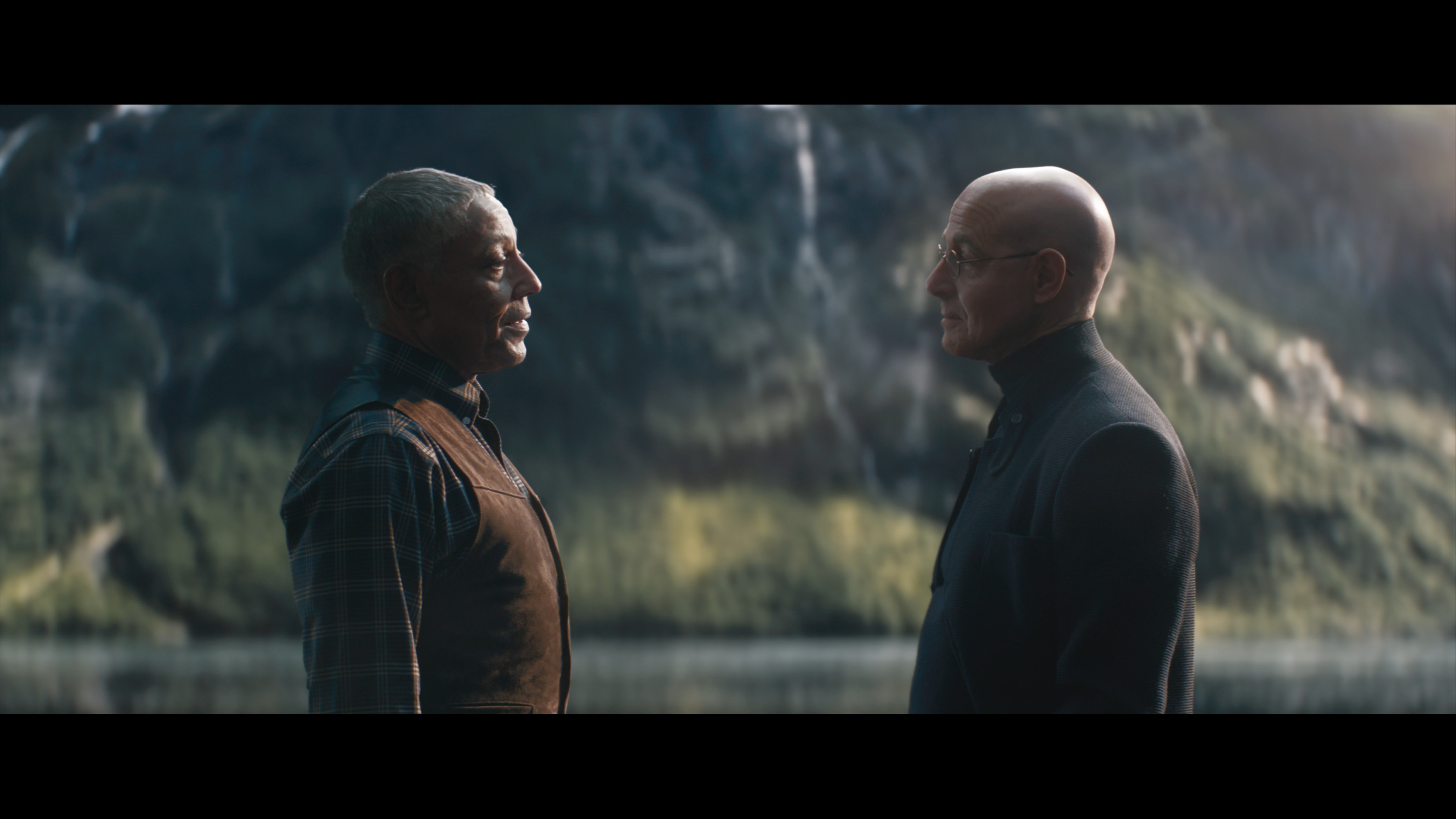 Stanley Tucci and Giancarlo Esposito in The Electric State (2025)