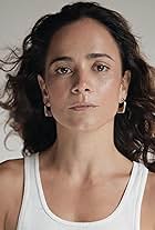 Alice Braga