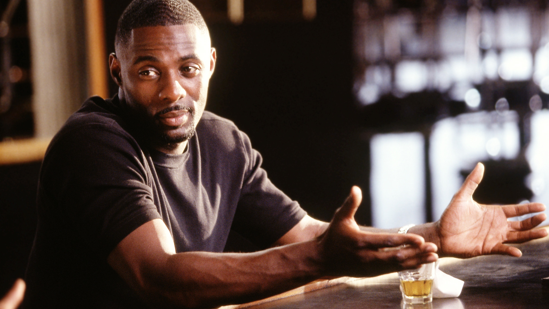 Idris Elba in Đường Dây Tội Phạm (2002)