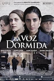 Daniel Holguín, Inma Cuesta, María León, and Marc Clotet in La voz dormida (2011)