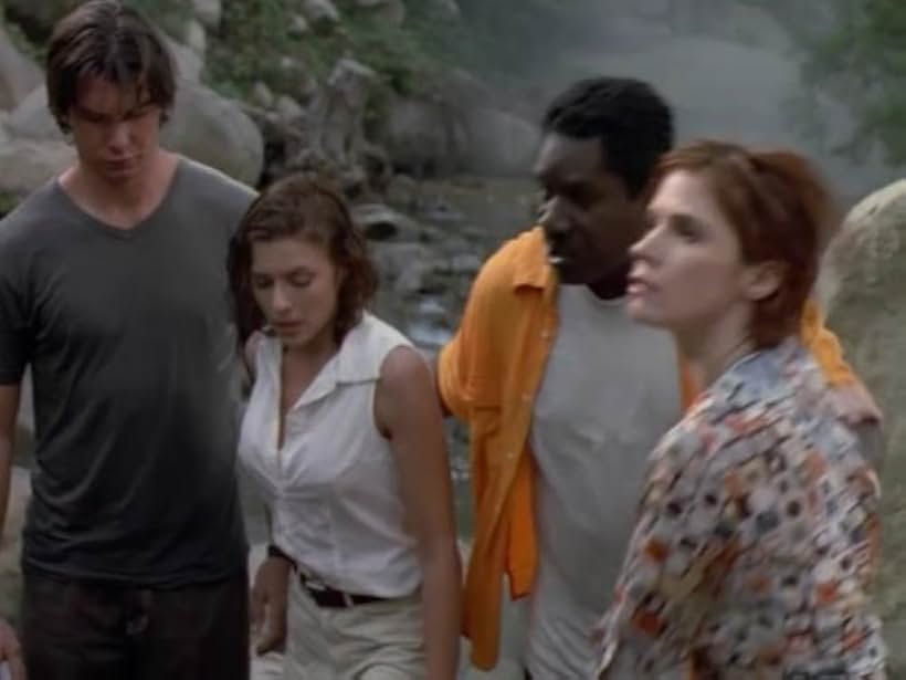 Kari Wuhrer, Sabrina Lloyd, Jerry O'Connell, and Cleavant Derricks in Sliders (1995)