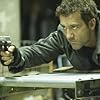 Clive Owen in Shoot 'Em Up (2007)