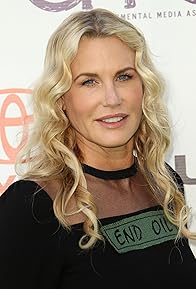 Primary photo for Daryl Hannah