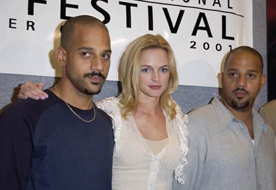 Heather Graham, Albert Hughes, and Allen Hughes at an event for Từ Địa Ngục (2001)