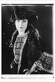 Primary photo for Madge Bellamy