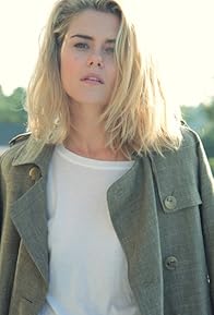 Primary photo for Rachael Taylor