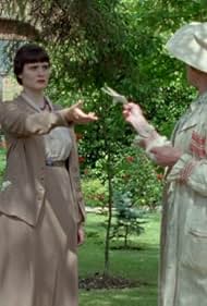 Catherine Russell and Anne Stallybrass in Thám Tử Poirot (1989)