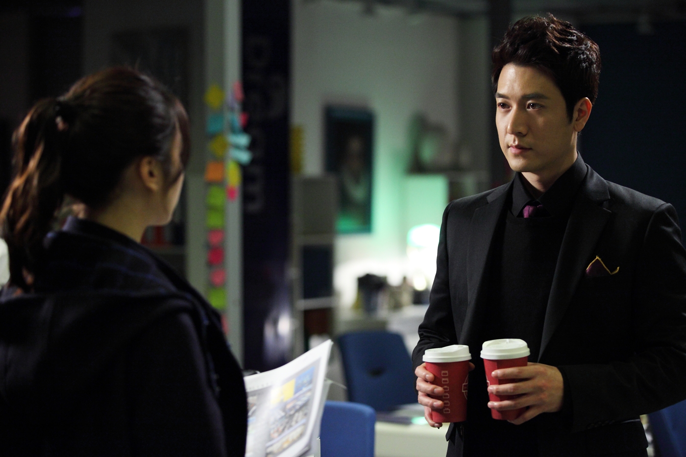 Jo Hyeon-jae and Park Ha-seon in Gwanggo cheonjae Yi Tae-baek (2013)