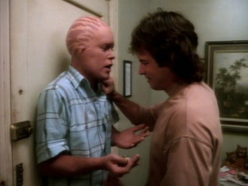 David Bowe and Gary Graham in Alien Nation (1989)