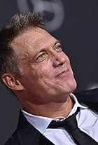 Holt McCallany at an event for Liên Minh Công Lý (2017)