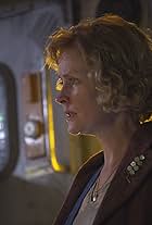 Claire Skinner in Bác Sĩ Vô Danh (2005)