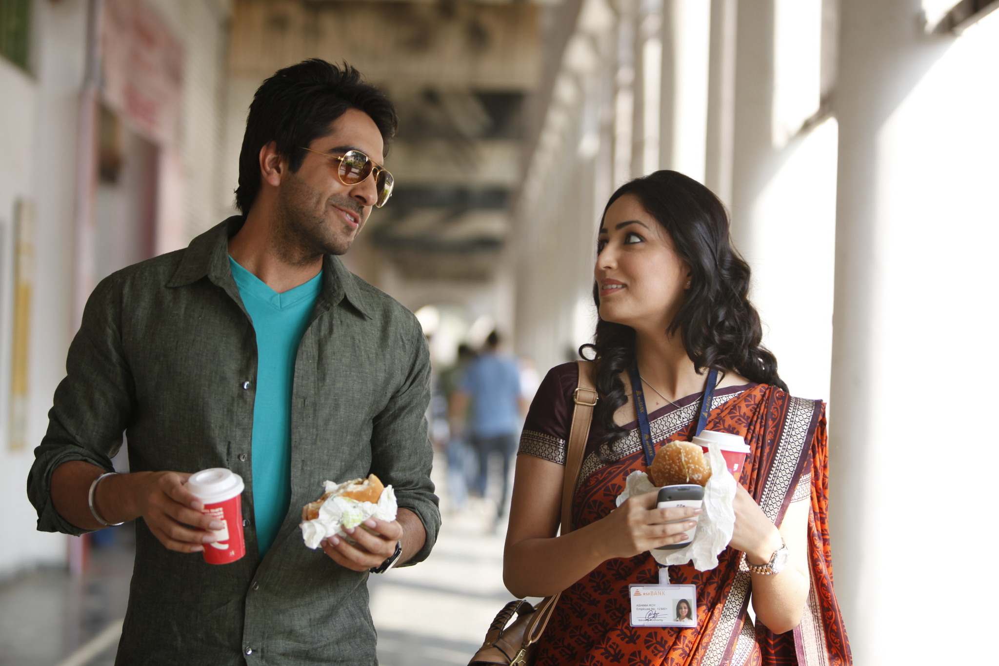 Yami Gautam and Ayushmann Khurrana in Bước Qua Lời Nguyền (2012)