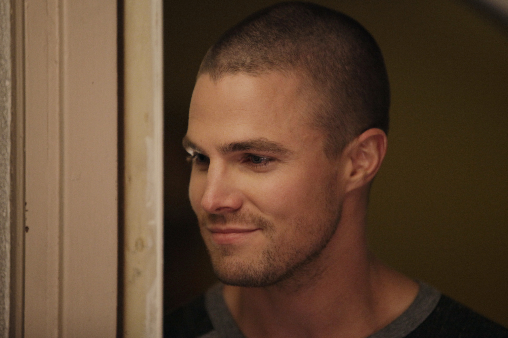 Stephen Amell in Thực Tập Riêng (2007)