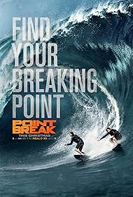 Edgar Ramírez and Luke Bracey in Point Break (2015)