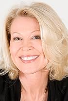 Leslie Easterbrook