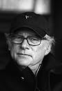 Barry Levinson in Vịnh Tử Thần (2012)