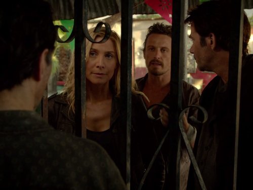 Billy Burke, Elizabeth Mitchell, and David Lyons in Revolution (2012)