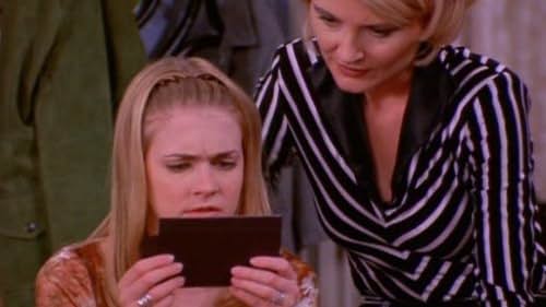 Melissa Joan Hart and Beth Broderick in Sabrina - Cô Phù Thủy Nhỏ (1996)