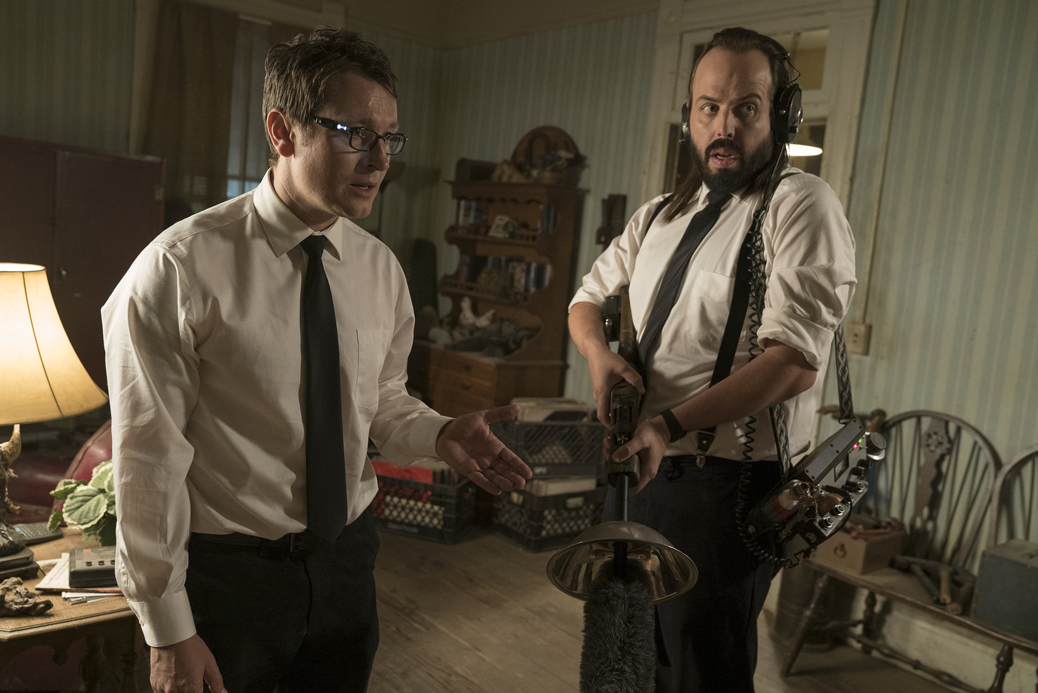 Angus Sampson and Leigh Whannell in Quỷ Quyệt: Chìa Khóa Quỷ Dữ (2018)