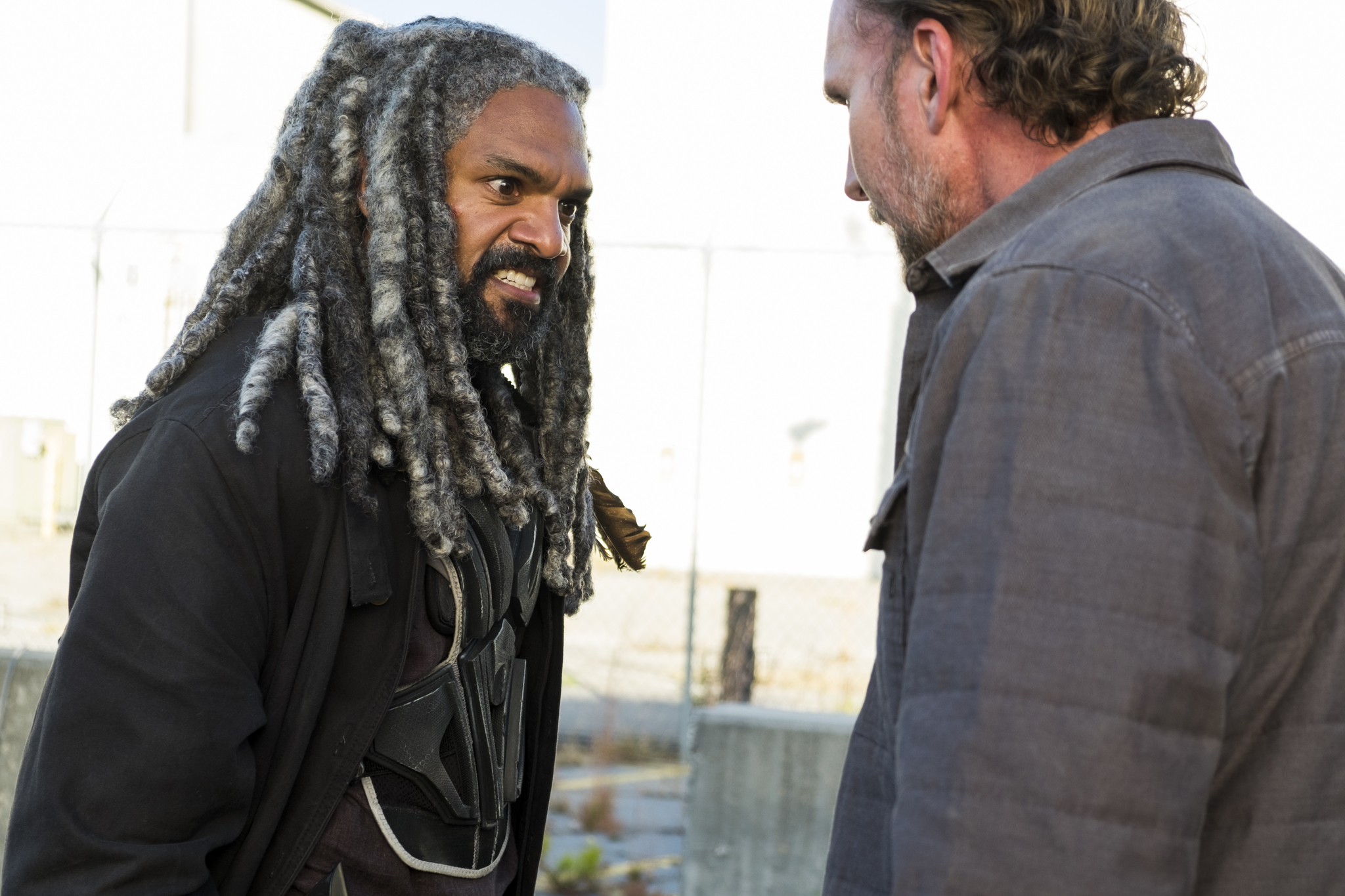 Khary Payton and Jayson Warner Smith in Xác Sống (2010)