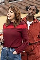 Tanya Moodie and Diane Morgan in Le Weekend (2019)