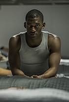 Malachi Kirby in Gương Đen (2011)