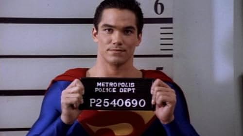 Dean Cain in Lois và Clark - Những Cuộc Phiêu Lưu Mới của Siêu Nhân (1993)