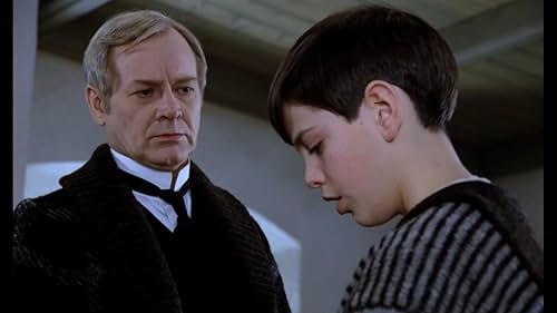 Bertil Guve and Jan Malmsjö in Fanny och Alexander (1983)