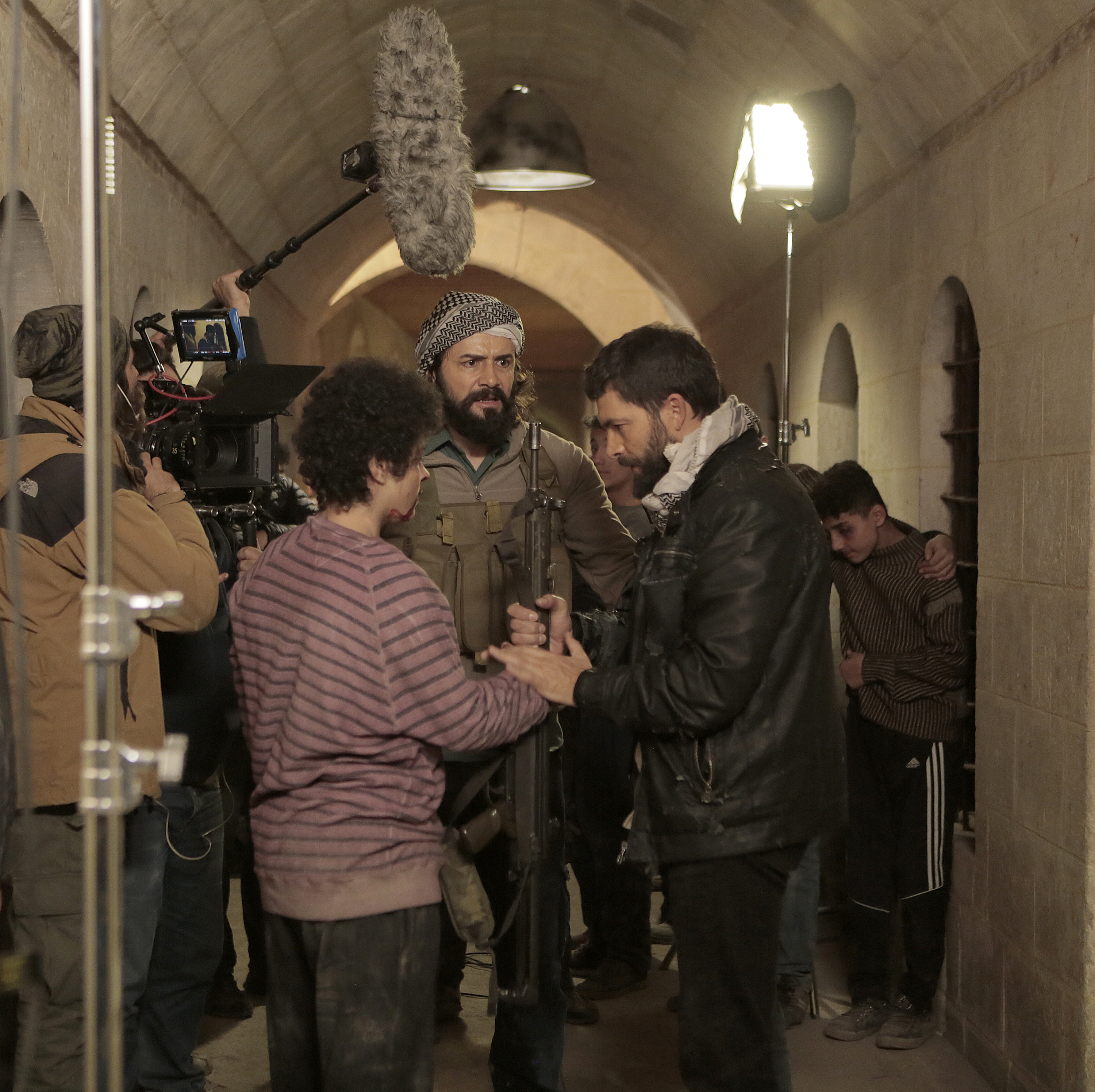 Ilker Kizmaz, Cem Uçan, and Ahmet Arslan in Kardesim Için Der'a (2018)