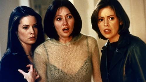 Alyssa Milano, Holly Marie Combs, and Shannen Doherty in Phép Thuật (1998)