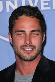 Primary photo for Taylor Kinney