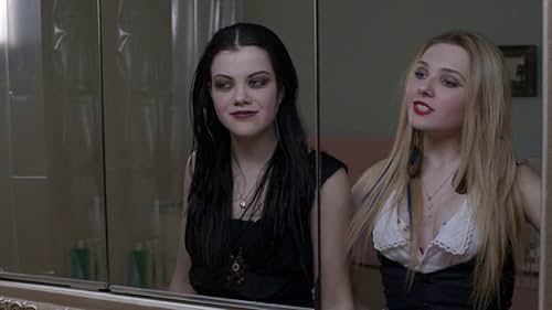 Perfect Sisters: Looking Fabulous