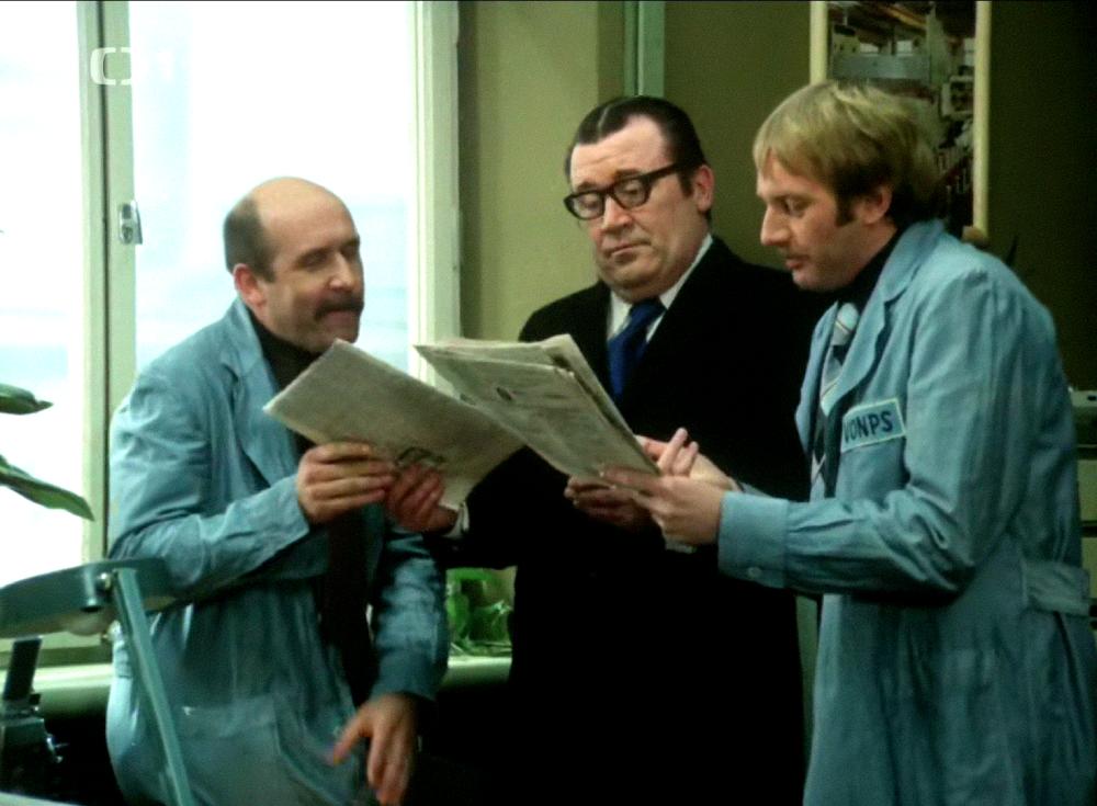 Zdenek Díte, Petr Nározný, and Ludek Sobota in 'Já to tedy beru, séfe...!' (1978)