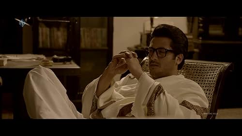 The story revolves around a retired judge, Mr. Sen, living in a farmhouse on the outskirts of the city. The people who stay in the colony are a handful of social outcasts. One day, the judge is found dead under mysterious circumstances, and Byomkesh takes up the case.