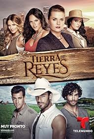 Sonya Smith, Aarón Díaz, Kimberly Dos Ramos, Gonzalo Garcia Vivanco, Scarlet Gruber, Ana Lorena Sánchez, and Christian de la Campa in Tierra de Reyes (2014)